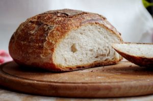 Белый хлеб в диетах для похудения