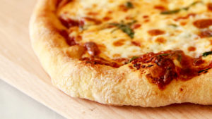 Настоящее итальянское тесто для пиццы без дрожжей