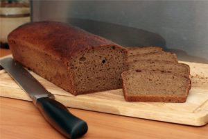 Ржаной хлеб в домашних условиях в духовке, кефирно-дрожжевой