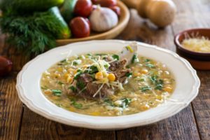 Суп с макаронами - подготовка продуктов и посуды